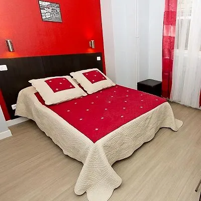 Hotel Huni 3*